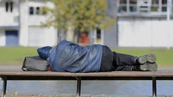 homeless2